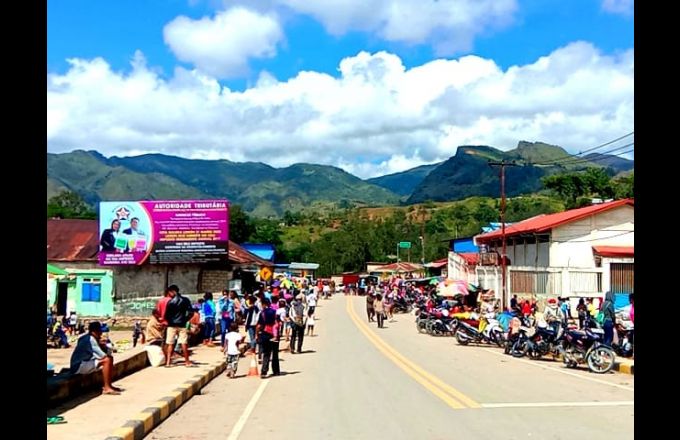 Atividade negósiu iha merkadu Maubisse, Domingo 29 Marsu 2020. Foto RACOM