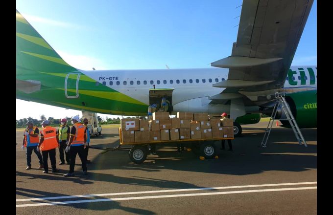 Aviaun Citilink lori fasilidade prevene COVID-19 husi China. Foto Oe-Kusi Post/Marcelino Bata. 