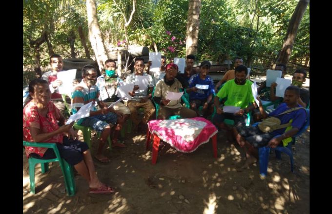 Juventude no komunidade sira halo konferénsia ba imprensa kontra Arsenio Paixão Bano. Foto The Oe-Kusi Post/Abilio Elo Nini.